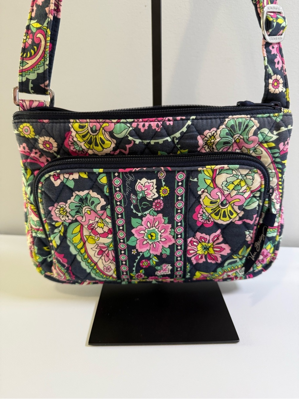 Vera Bradley Crossbody Purse/Wallet Petal Paisley Pattern